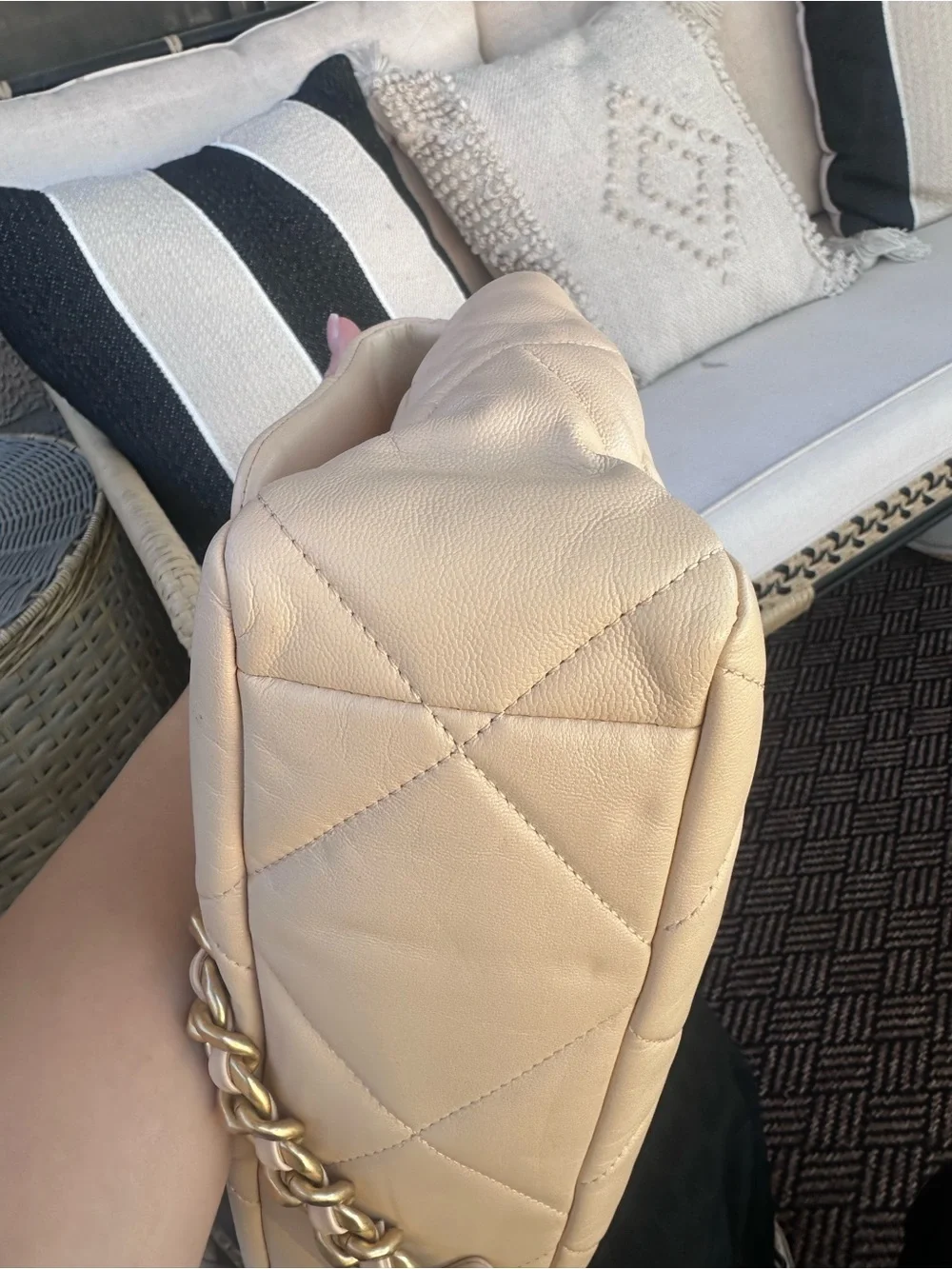 Chanel Large 19 Flap Bag cream Beige Lambskin Mixed Hardware 100% authentic